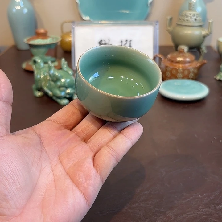 瓷片龙泉青瓷福利青瓷