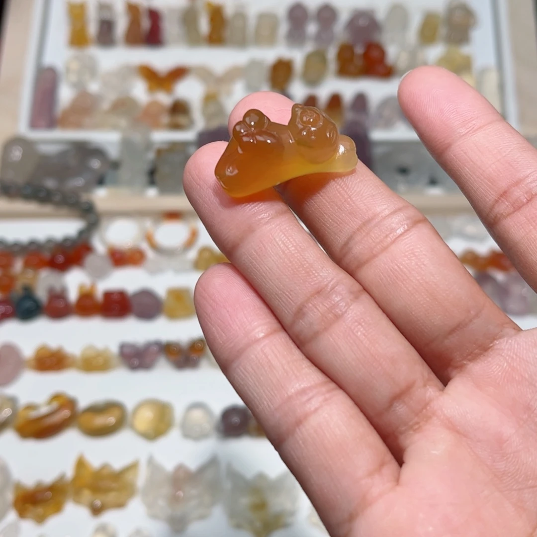 未镶嵌颈饰玛瑙/玉髓
