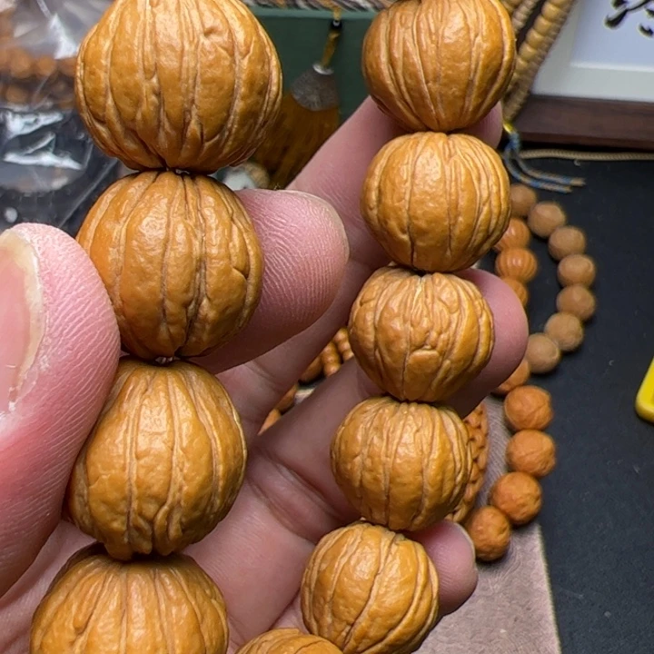 阳***照猴头核桃吊坠哪里了