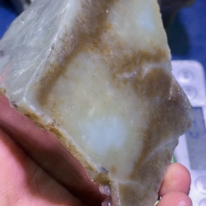 和田玉（糖玉）未镶嵌珠宝半成品