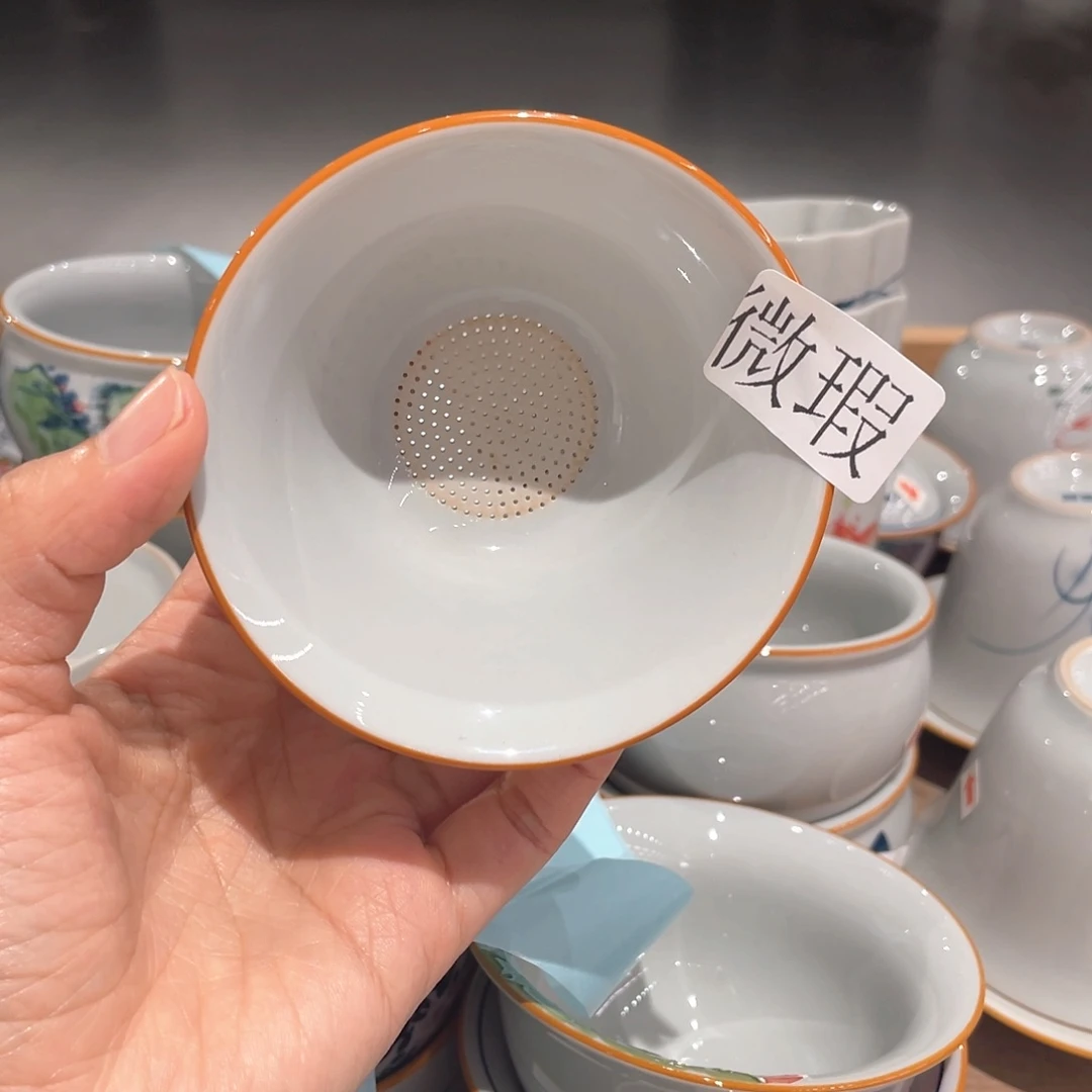釉下手绘茶具微瑕