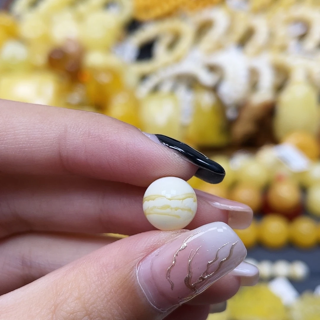 琥珀未镶嵌裸石9.9mm瓷白拉丝圆珠蜜蜡