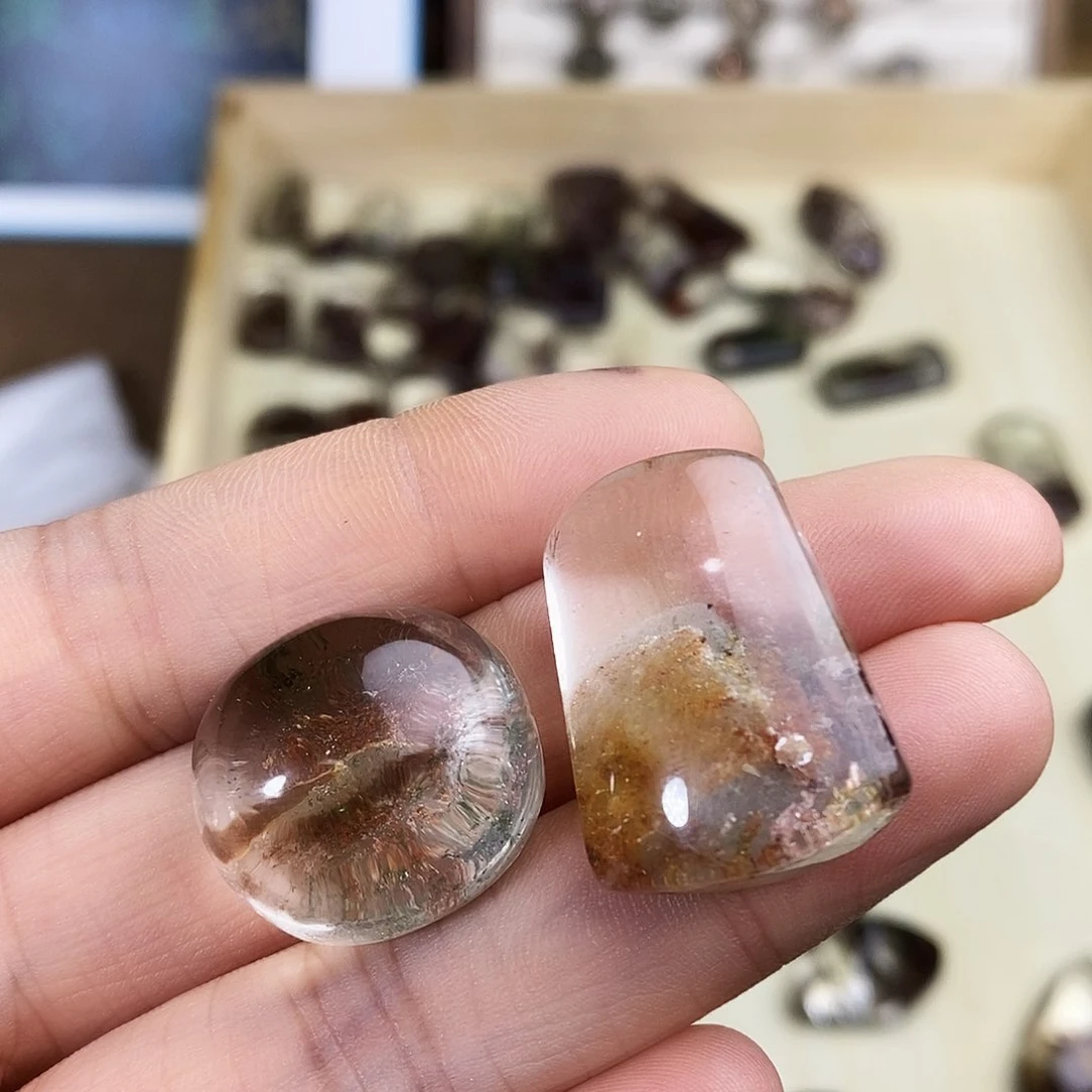 未镶嵌颈饰水晶静****9水晶