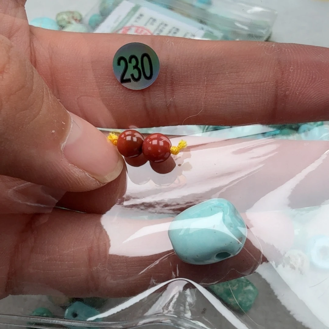 未镶嵌南红玛瑙珠宝奇石