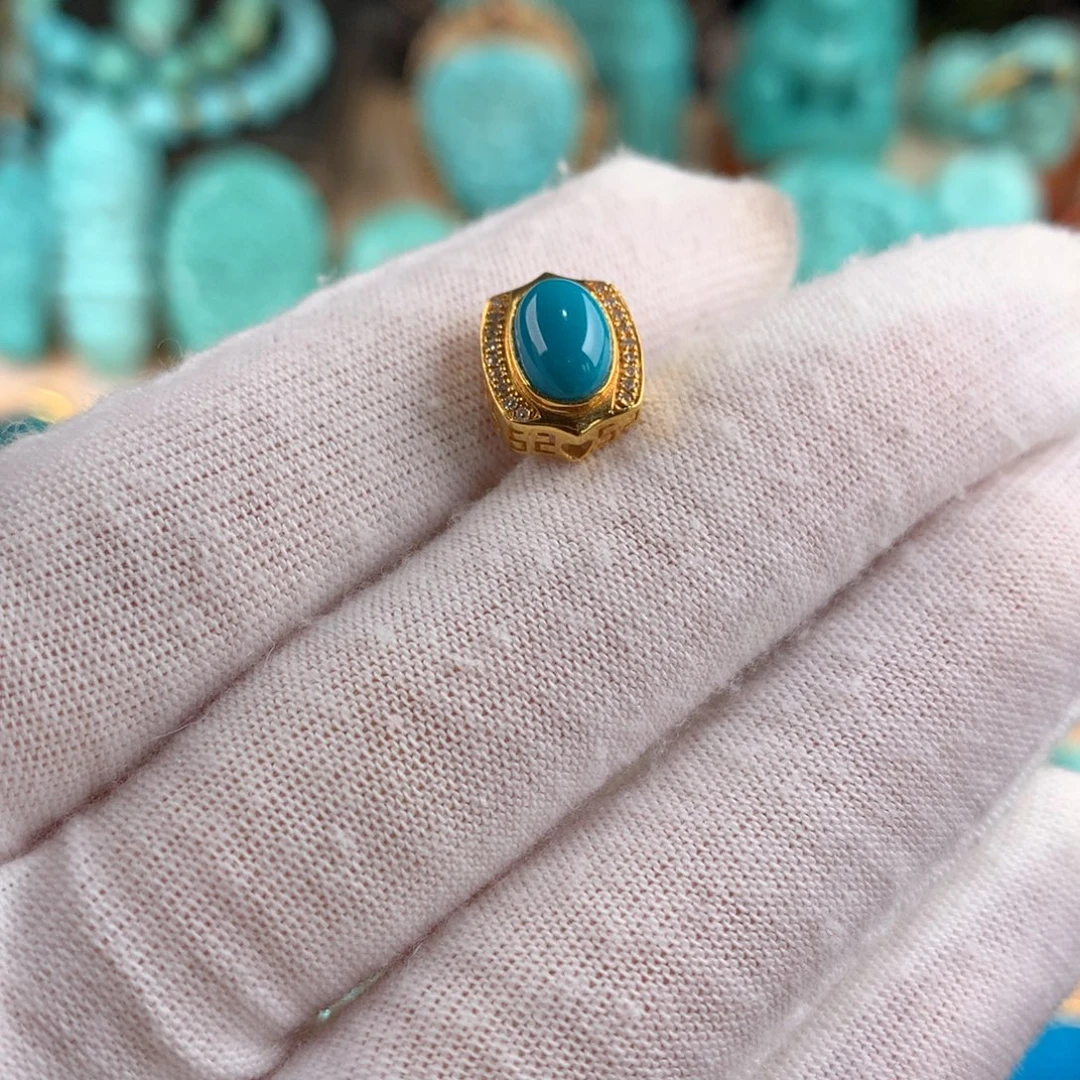 绿松石18K金镶嵌精品配饰