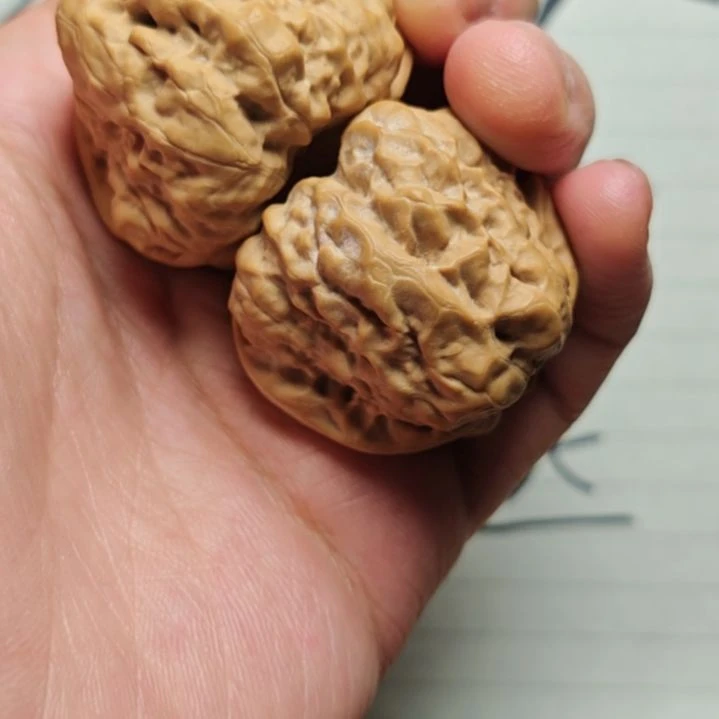 叫***梁核桃手串/手链漏蛤蟆头