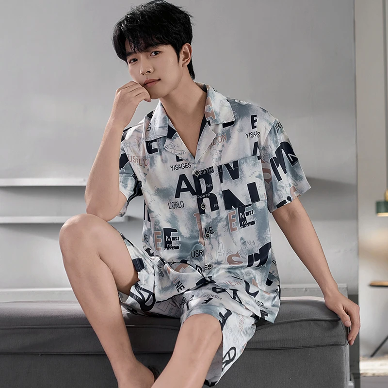 夏季2025年新款冰丝男睡衣短袖短裤薄款透气宽松冰凉感家居服套装