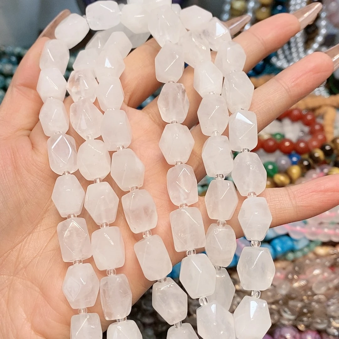 玛瑙/玉髓散珠天然白水晶长八棱一条
