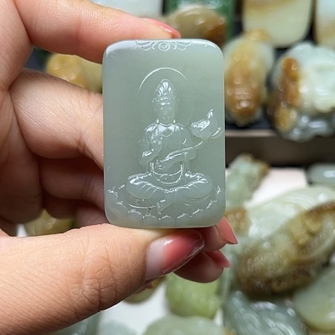颈饰未镶嵌和田玉新
