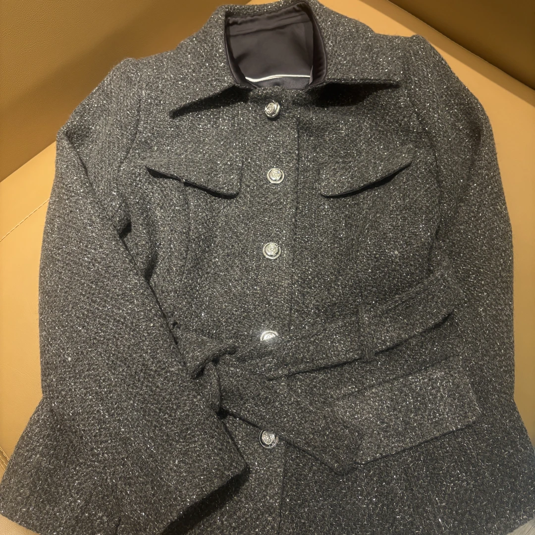 气质女装法式小香风含重工细闪收腰系带短外套