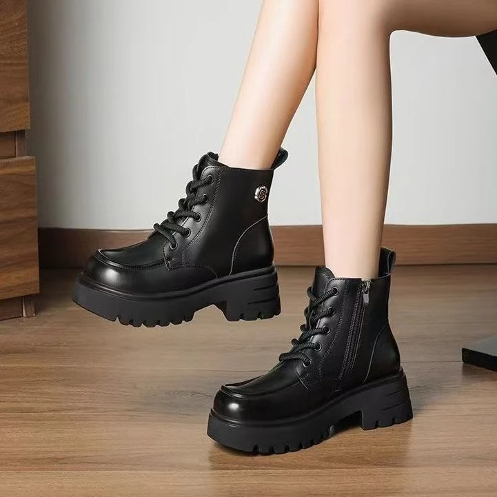 2025新款厚底增高复古时尚马丁靴系带百搭短靴
