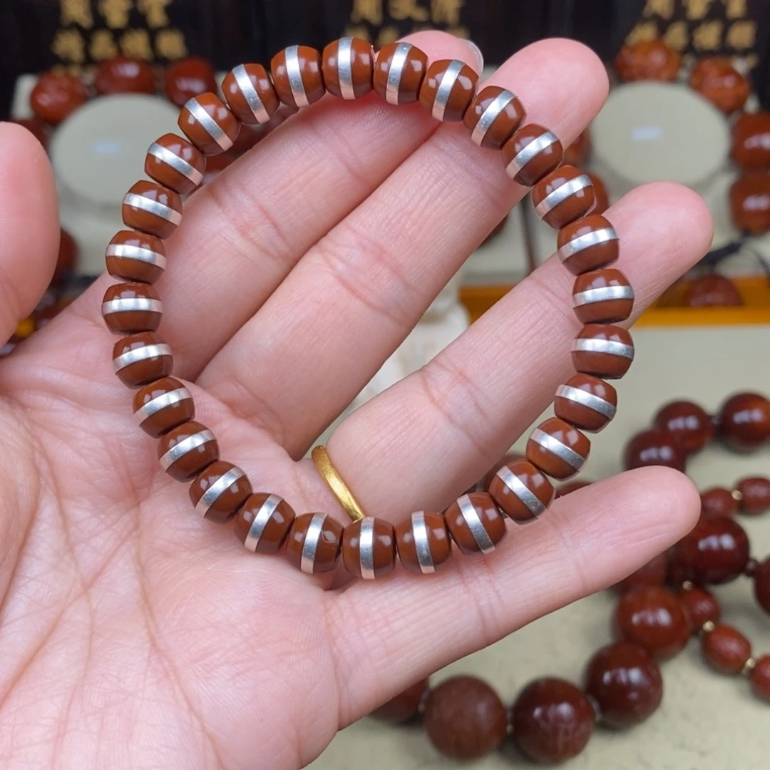 发***财吊坠橄榄核核银1111