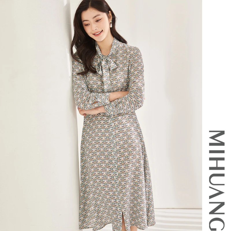 【欧若风】布谷百灵印花飘带领长袖桑蚕丝连衣裙527433