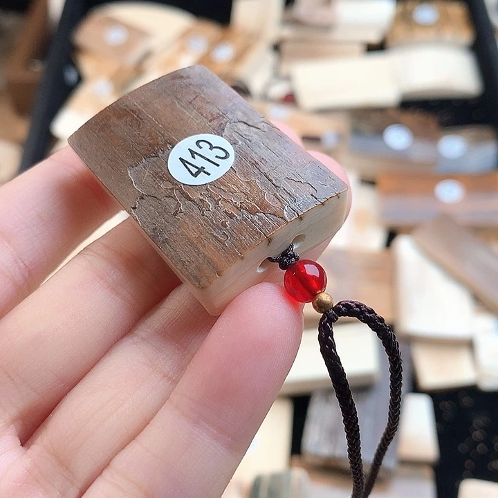 泥塑不打孔联系客服