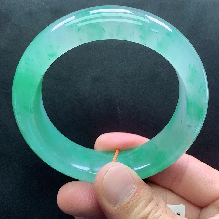 未镶嵌手镯石英质玉圆****室