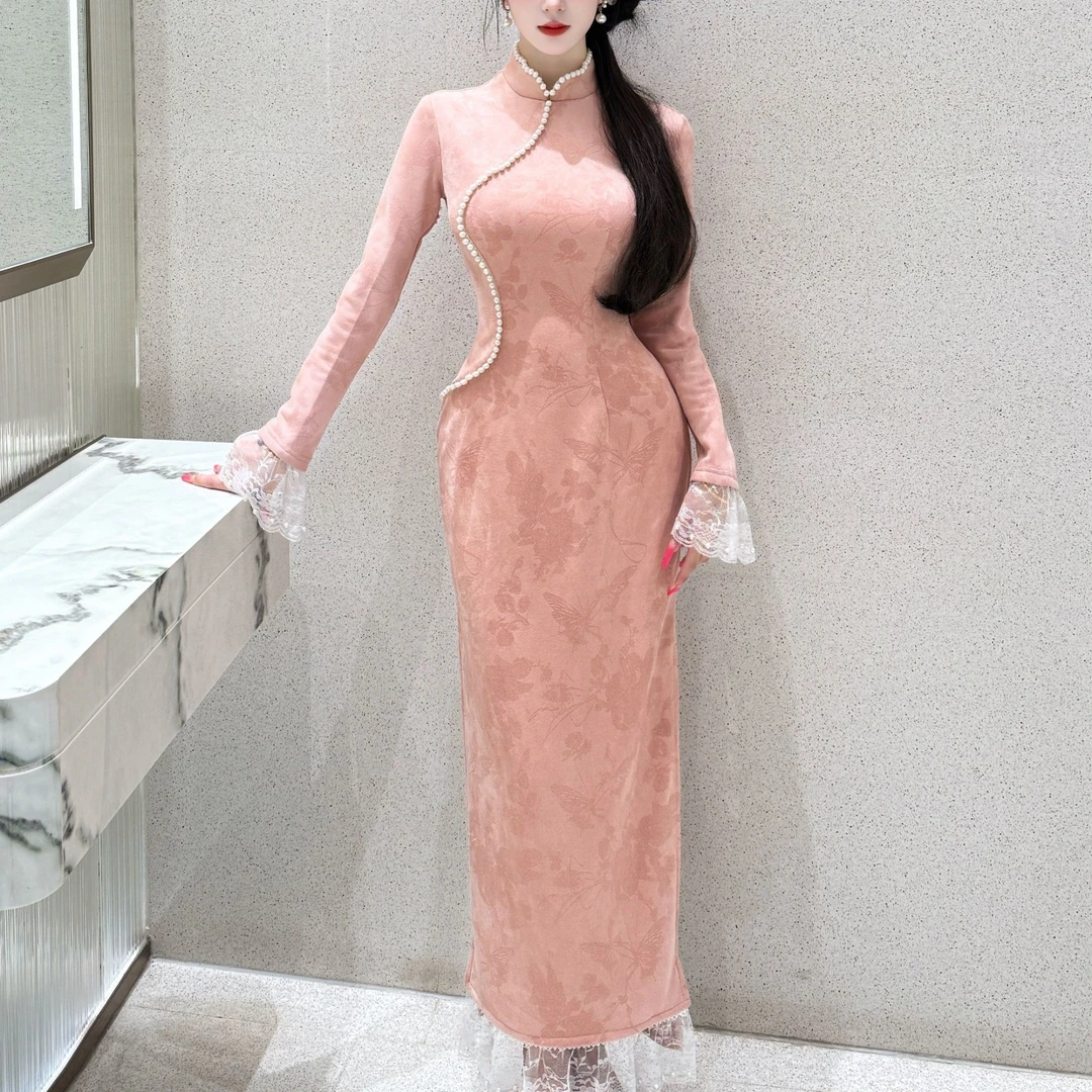 LHMknk1画报夫人原创自制秋冬温柔麂皮珍珠链旗袍 蕾丝梦粉