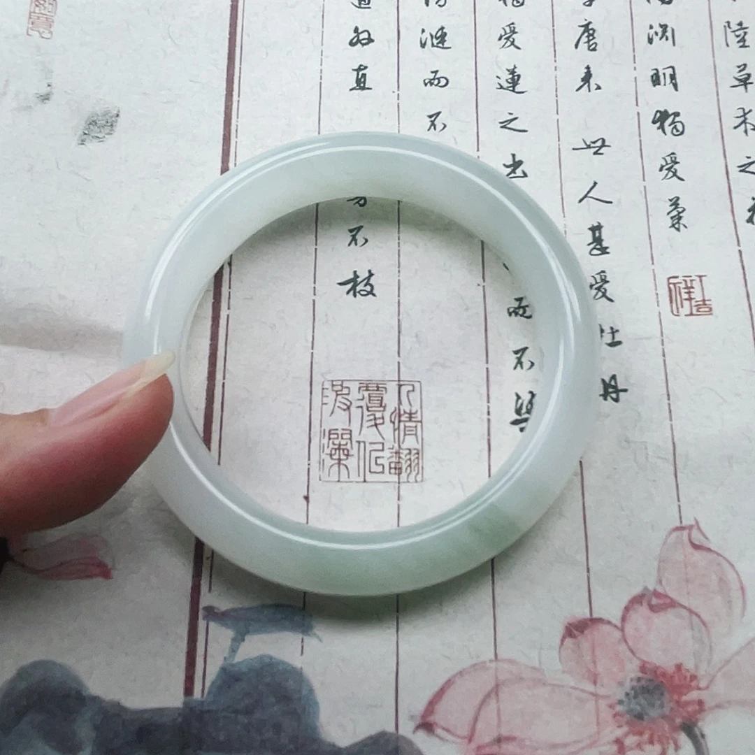 石英质玉（金丝玉）手镯未镶嵌吴****
