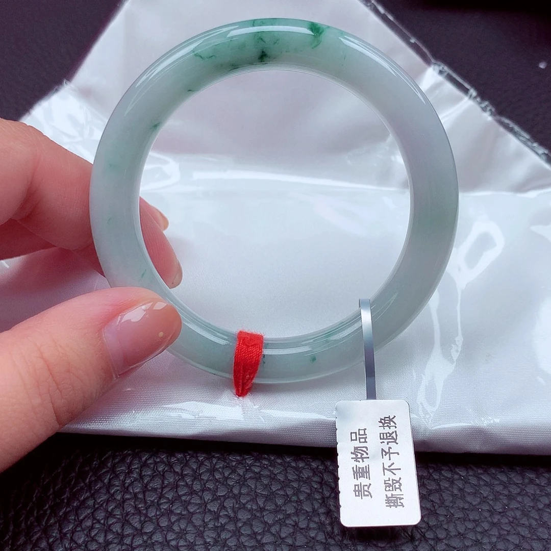 翡翠手镯未镶嵌天然缅甸翡翠A货