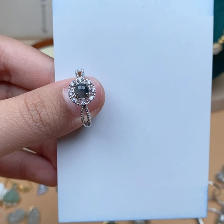 翡翠戒指银S925镶嵌1111