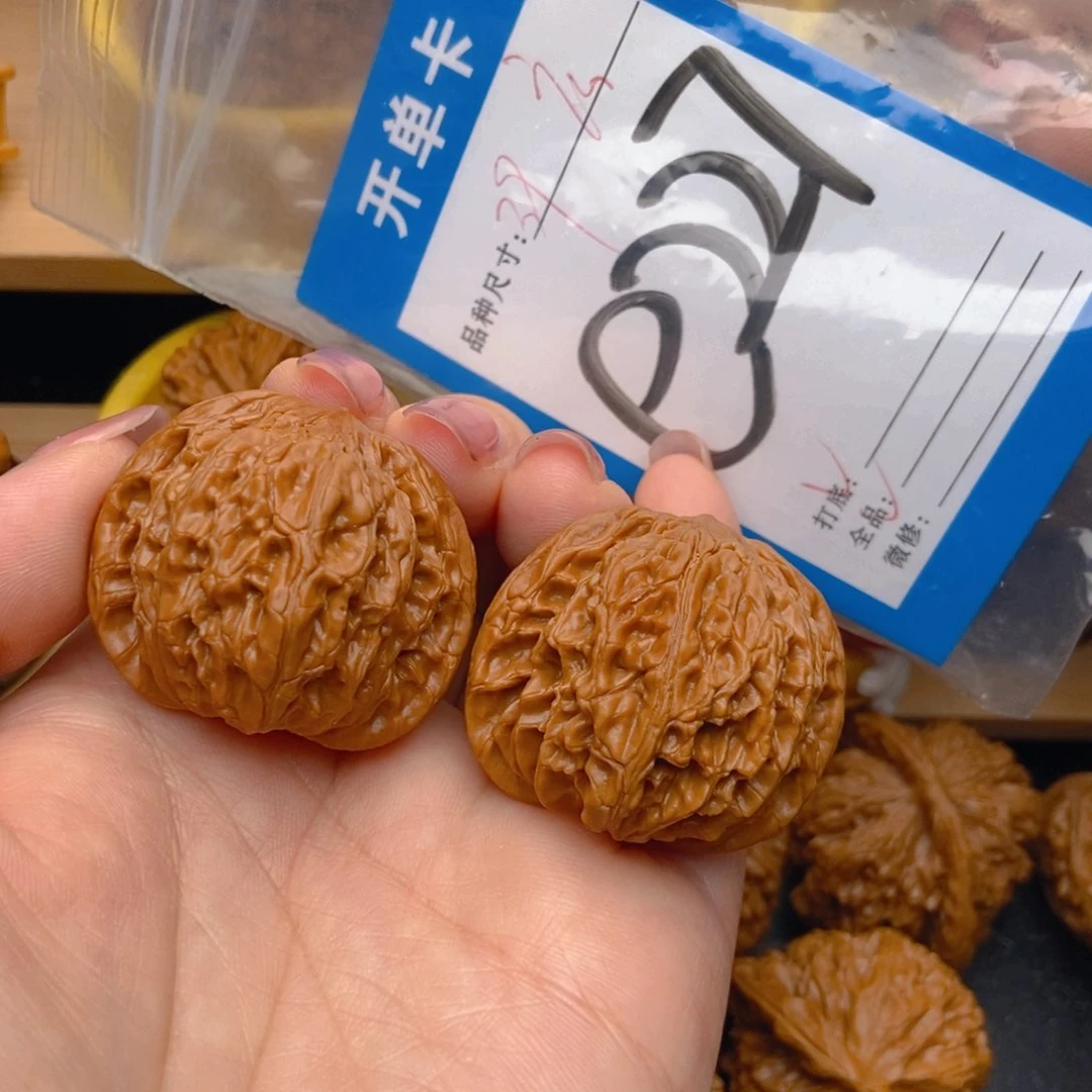 桃核吊坠磨盘狮子头
