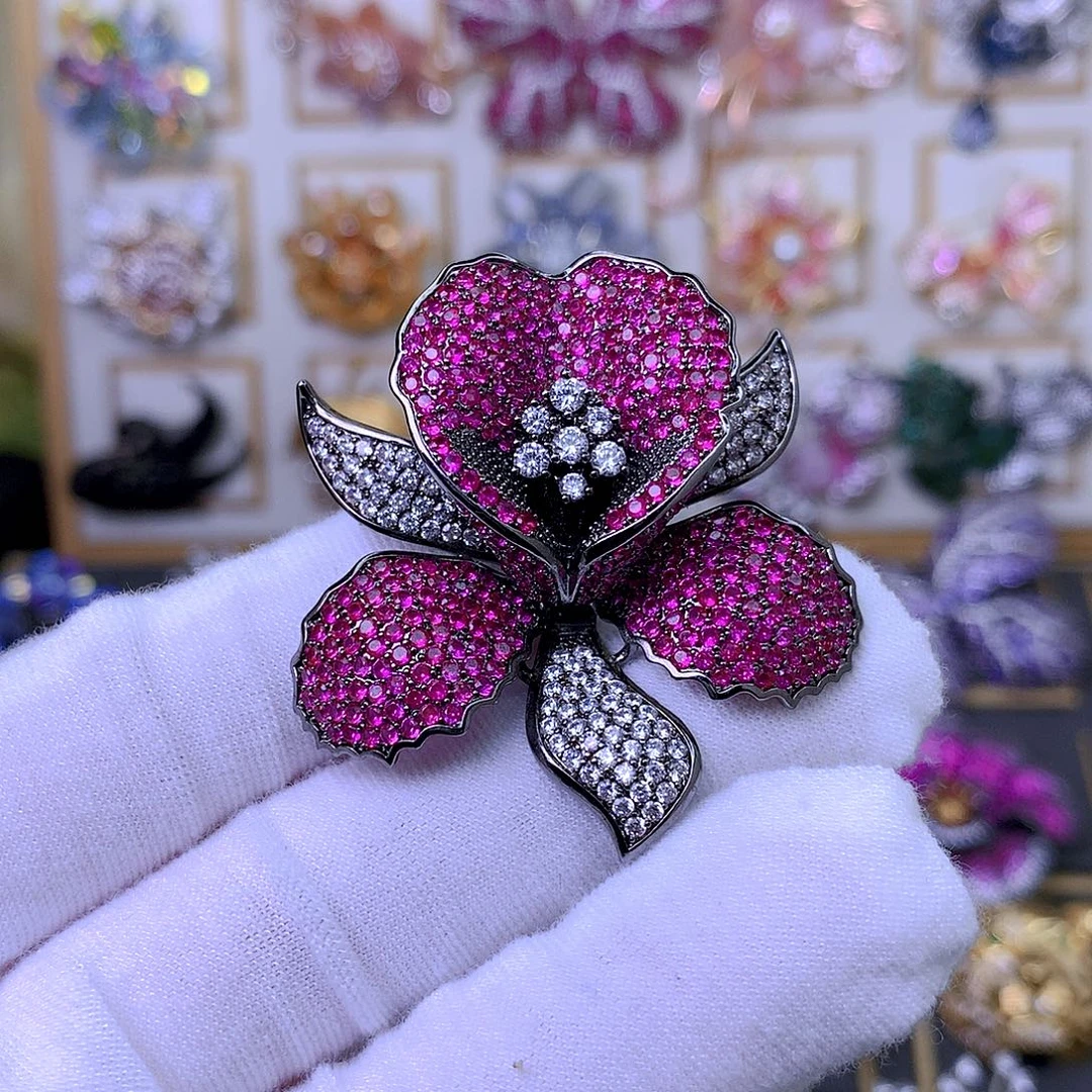 合成立方氧化锆铜胸针胸花