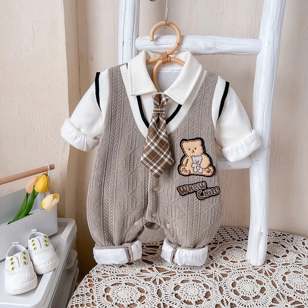 婴儿春秋衣服外出可爱超萌绅士宝宝连体衣双层外出服洋气秋装哈衣