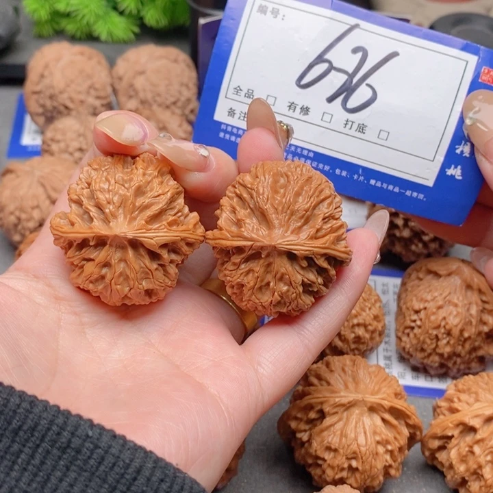 吊坠桃核36苹果园686号牌