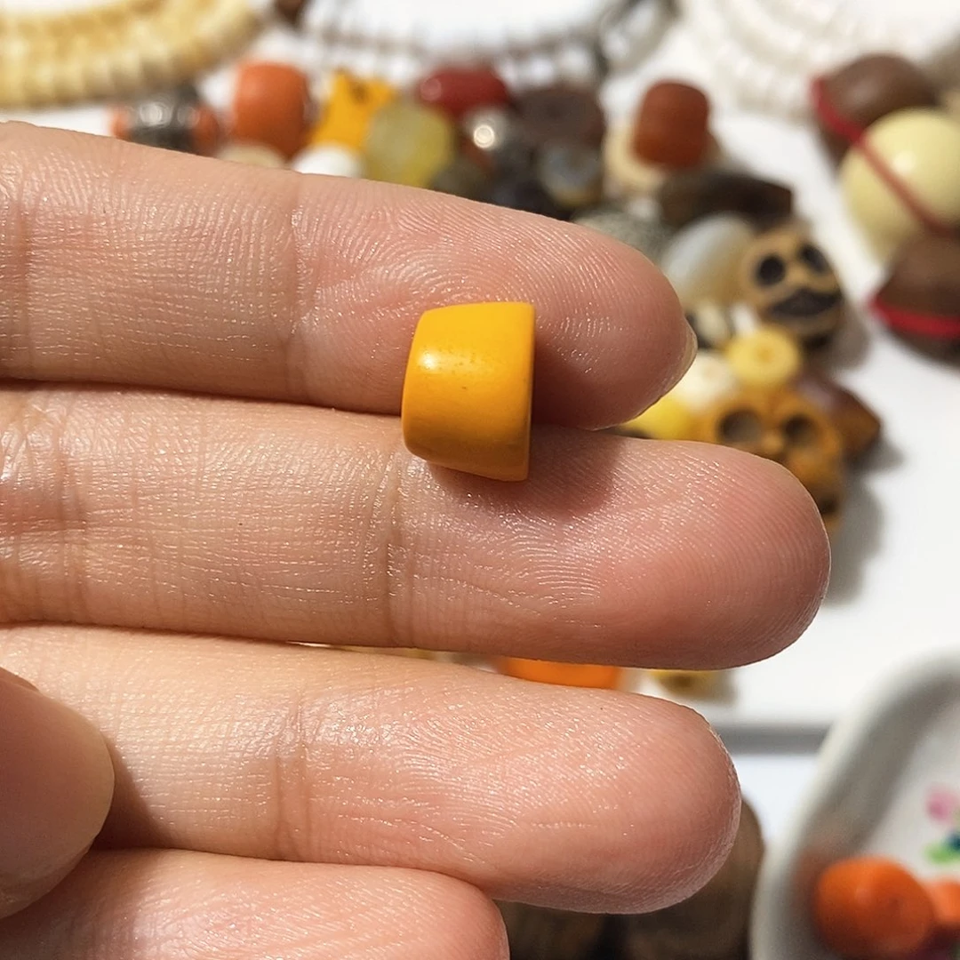 无非金属黄料玛尼珠