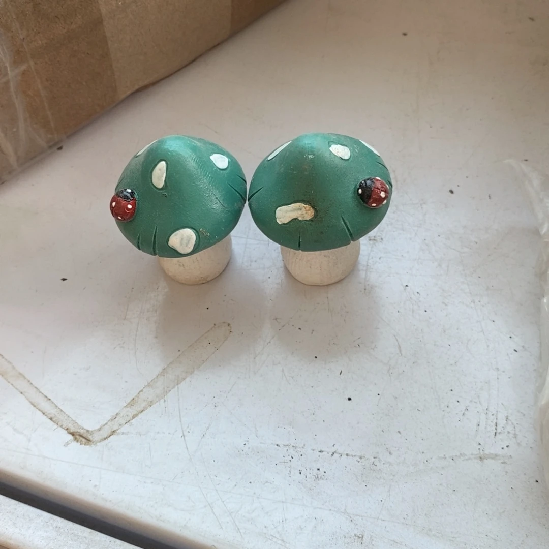 摆件小*子瑕疵摆件，满