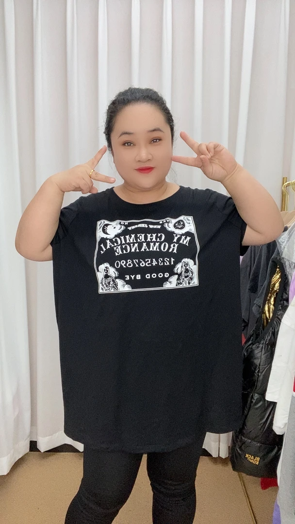 外贸纯棉大码T恤黑色小字母