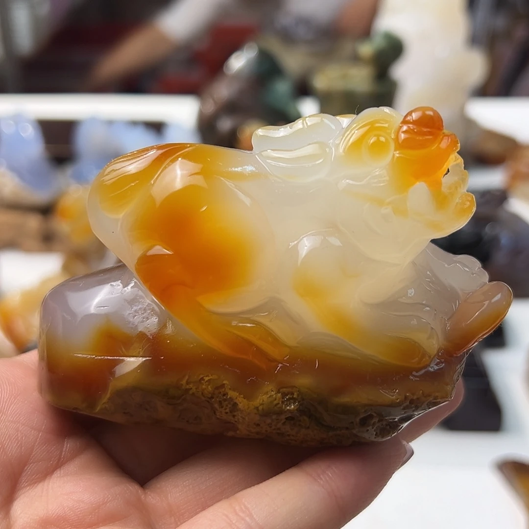 玛瑙/玉髓颈饰未镶嵌
