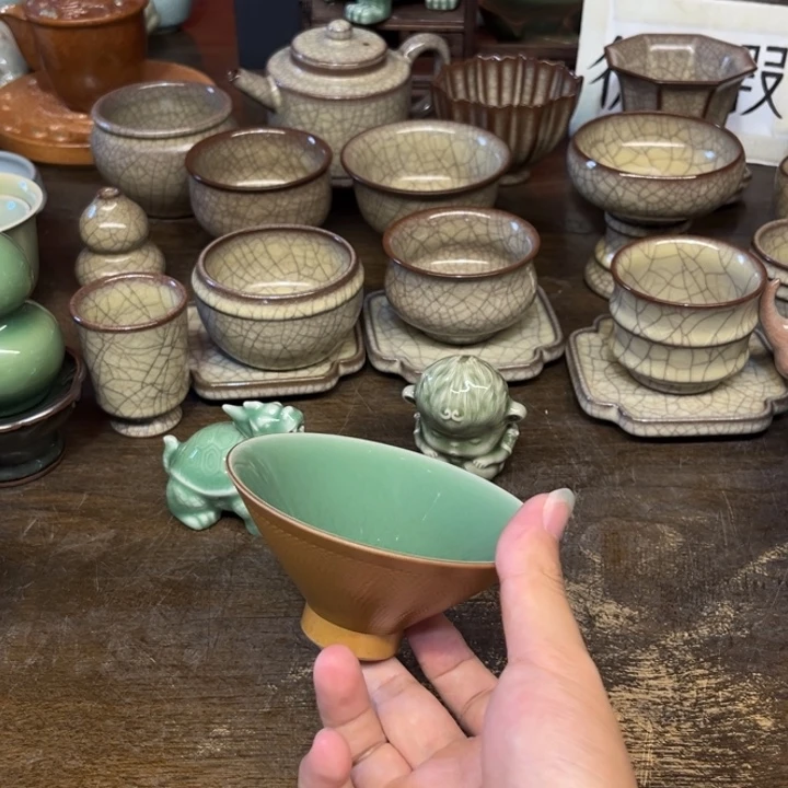 青瓷微瑕浮力特价
