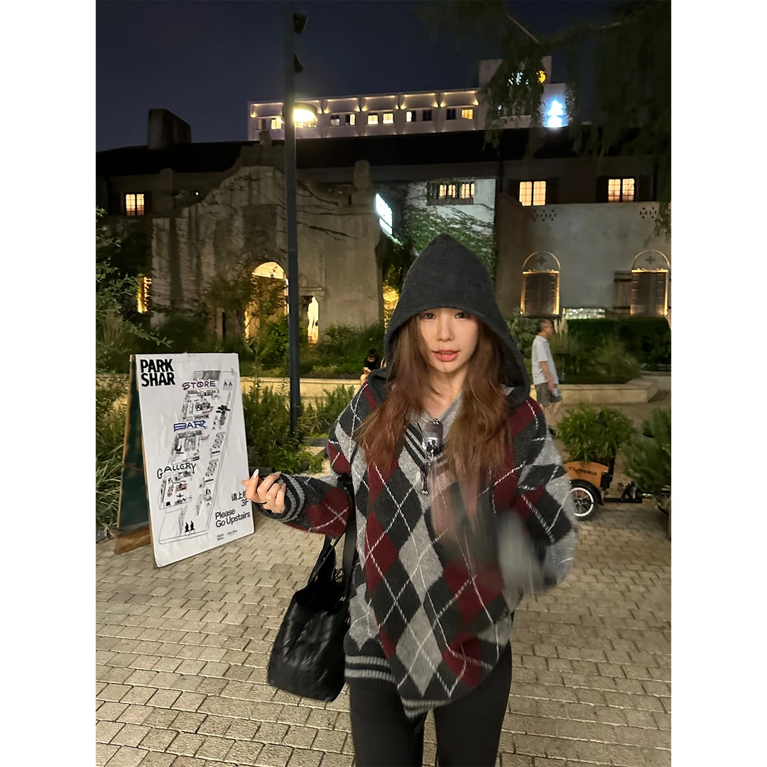 DYANGJUN【暖冬绒菱】冬季新款露思连帽菱格氛围感毛衣