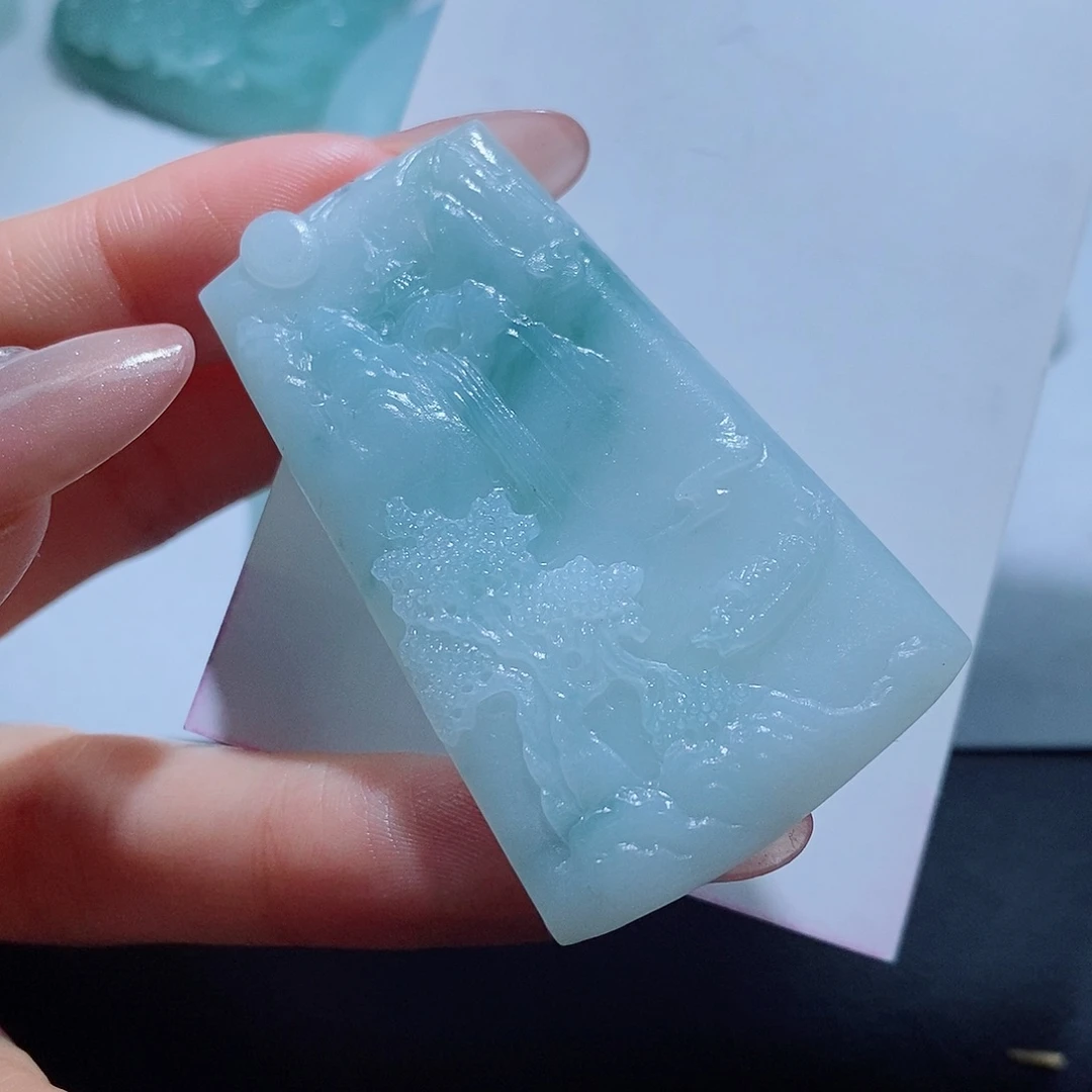 定制翡翠未镶嵌翡翠