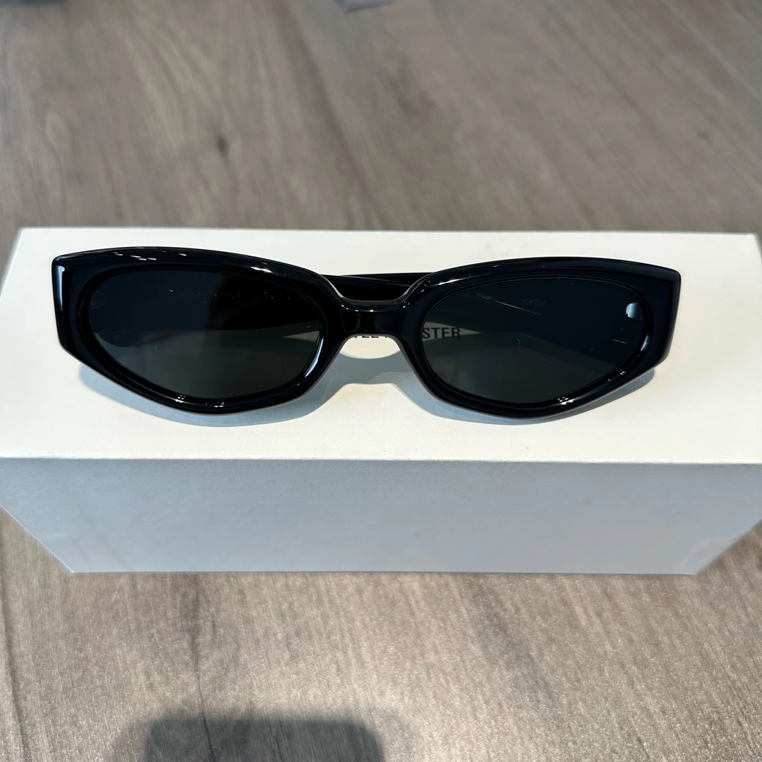 未使用 maje maison margiela 联名gm 205黑色 墨镜 全新 有盒