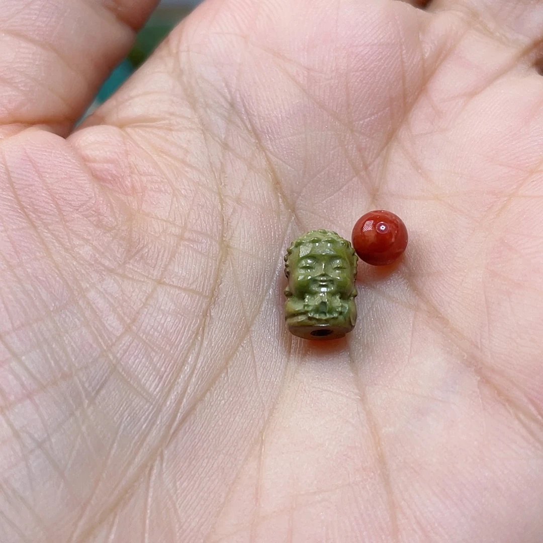 未镶嵌配饰南红玛瑙