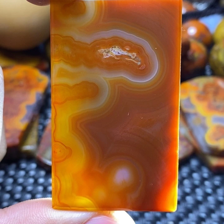 玛瑙/玉髓颈饰未镶嵌