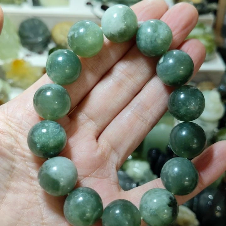 岫玉手串款式未镶嵌