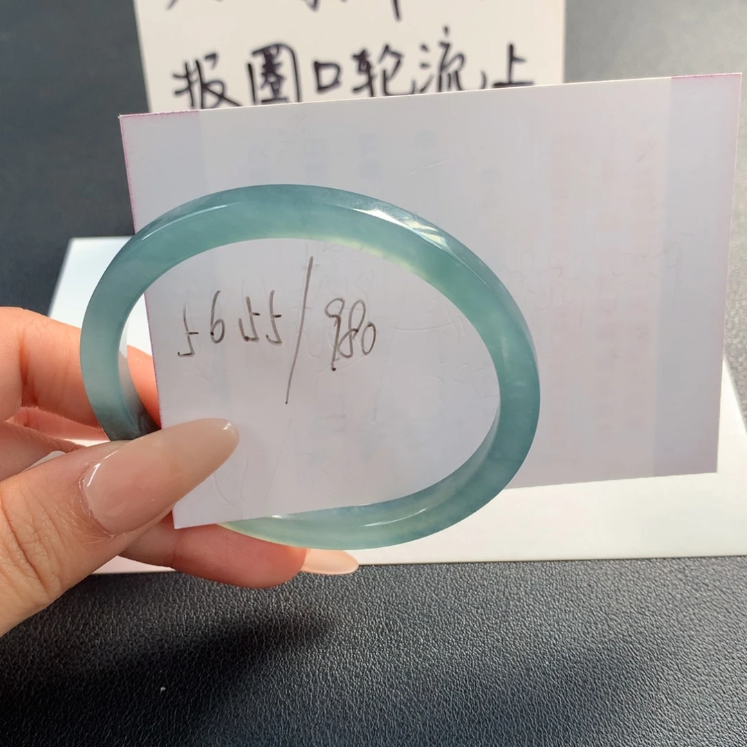 翡翠未镶嵌手镯天然翡翠