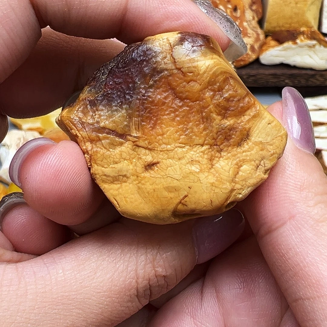 定制琥珀未镶嵌蜜蜡