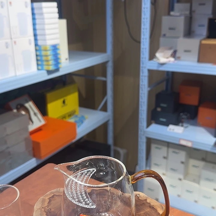 手工艺品琉璃禾器泰然月牙公道杯琥珀色
