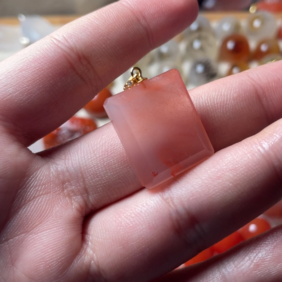 南红玛瑙银S925镶嵌吊坠