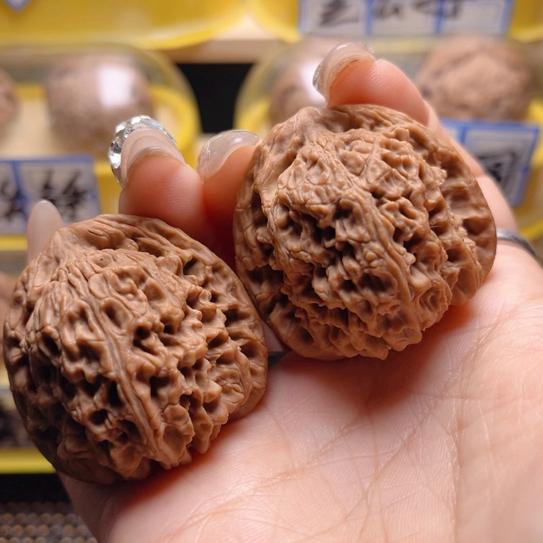 文玩核桃把件南疆