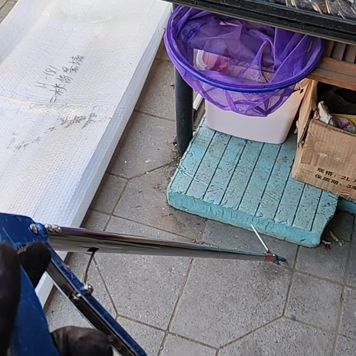 可折叠瑕疵夹子发一个