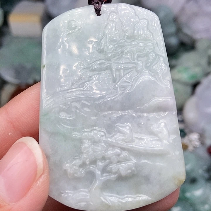 颈饰未镶嵌翡翠翡翠