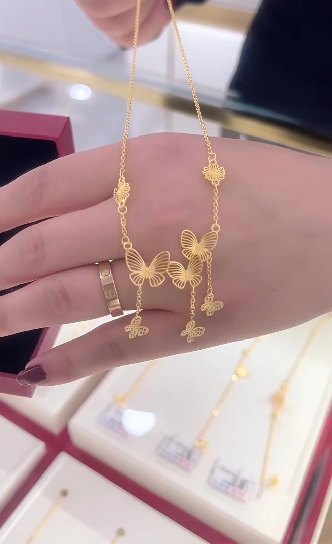 坠链均足银 镭射花蝴蝶项链