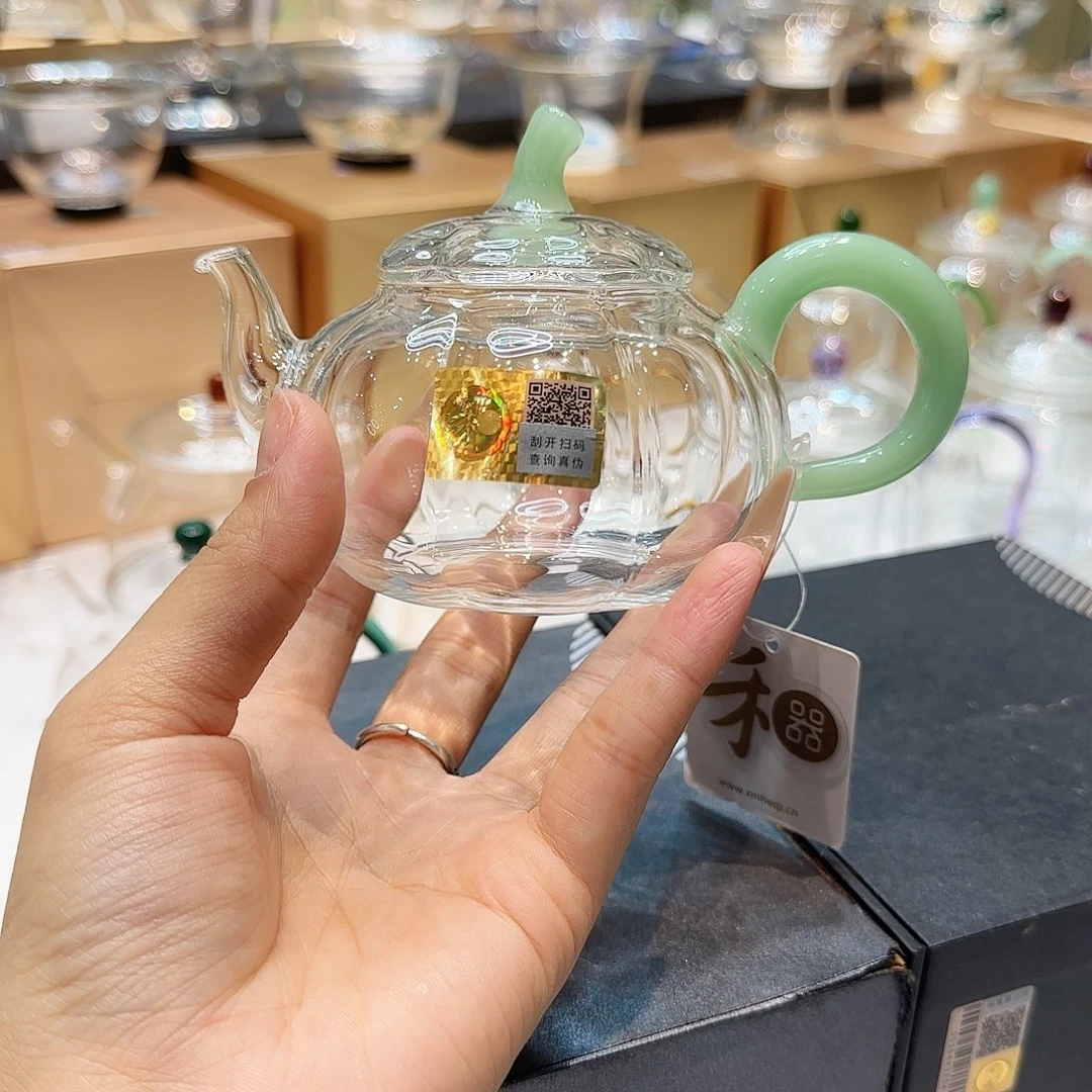 青***木禾器浅紫色福蔓壶
