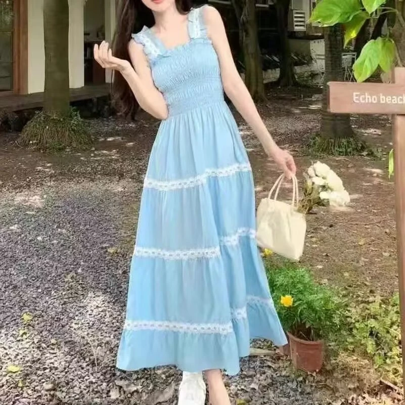 2025甜美气质撞色奶甜感吊带连衣裙