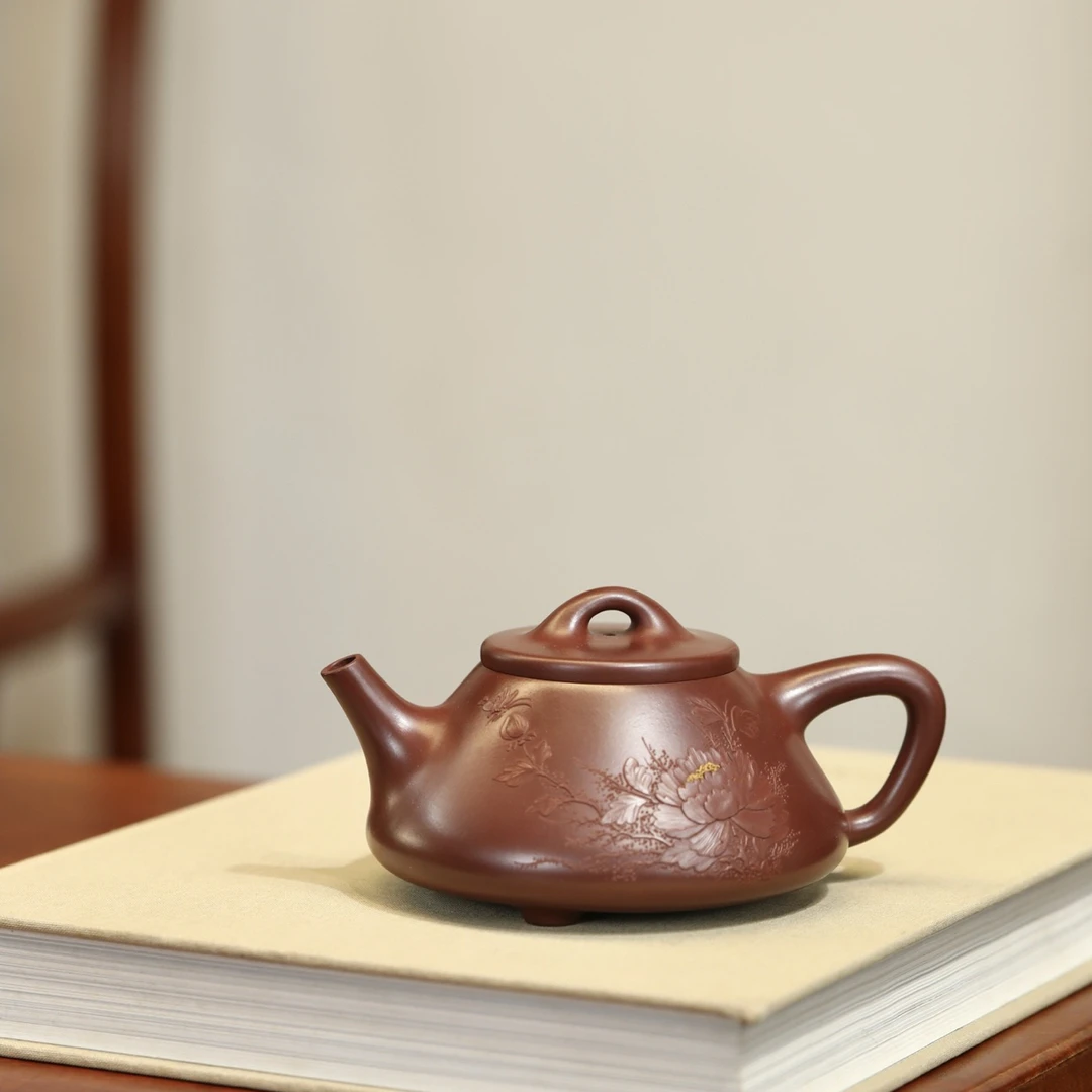 子冶石瓢·本色泥绘·研高作品       /容量350cc/家藏紫朱泥