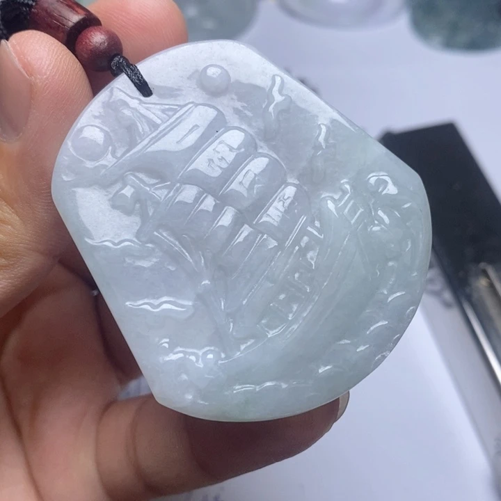 颈饰未镶嵌翡翠翡翠